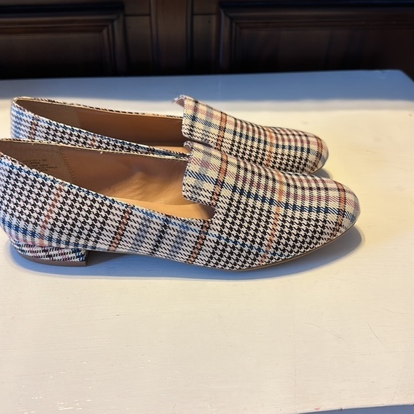 STEVE Madden womens shoes; size 6.5 - Picture 3 of 7